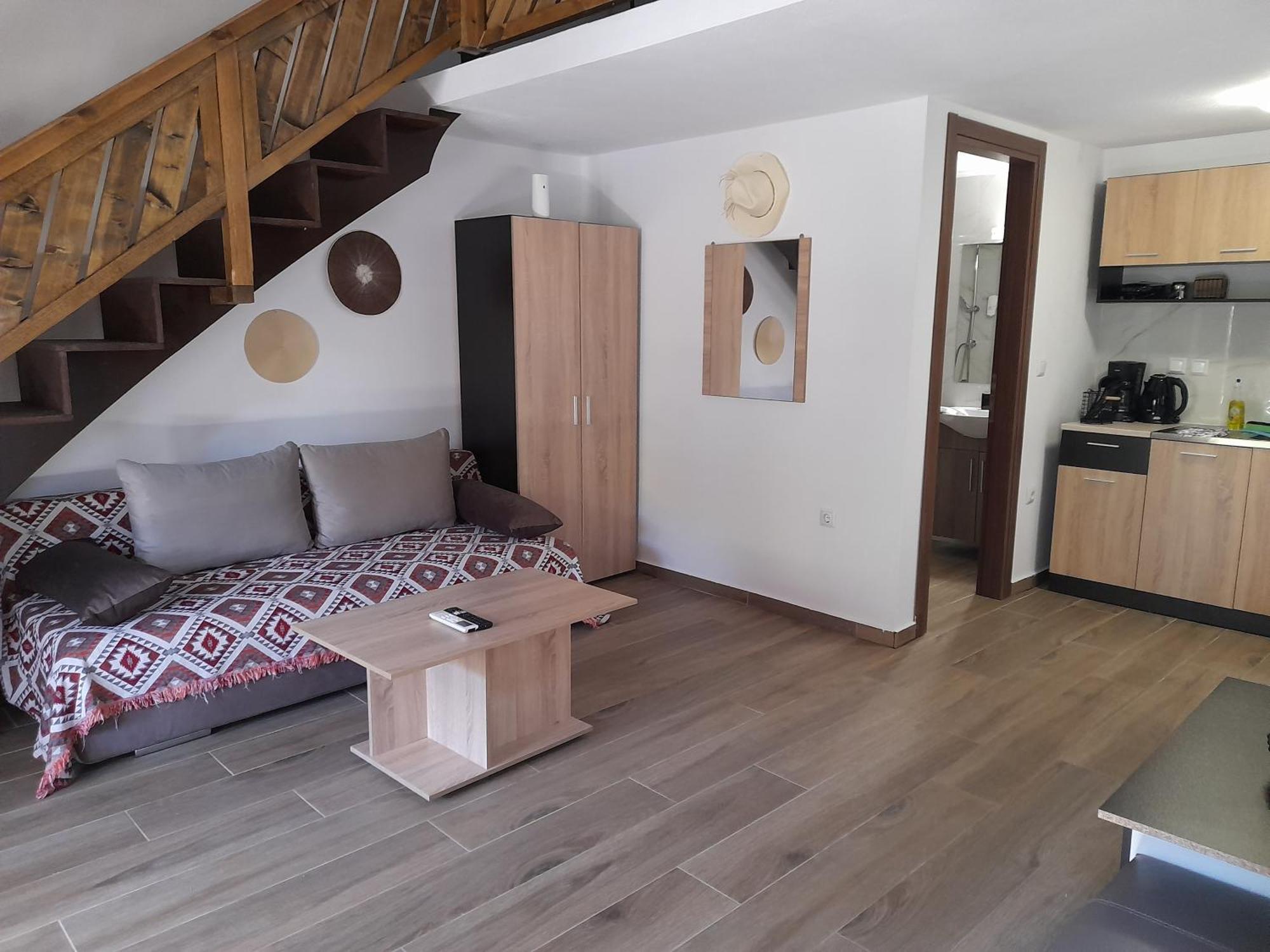 Mad'S Villas Néa Péramos Rom bilde